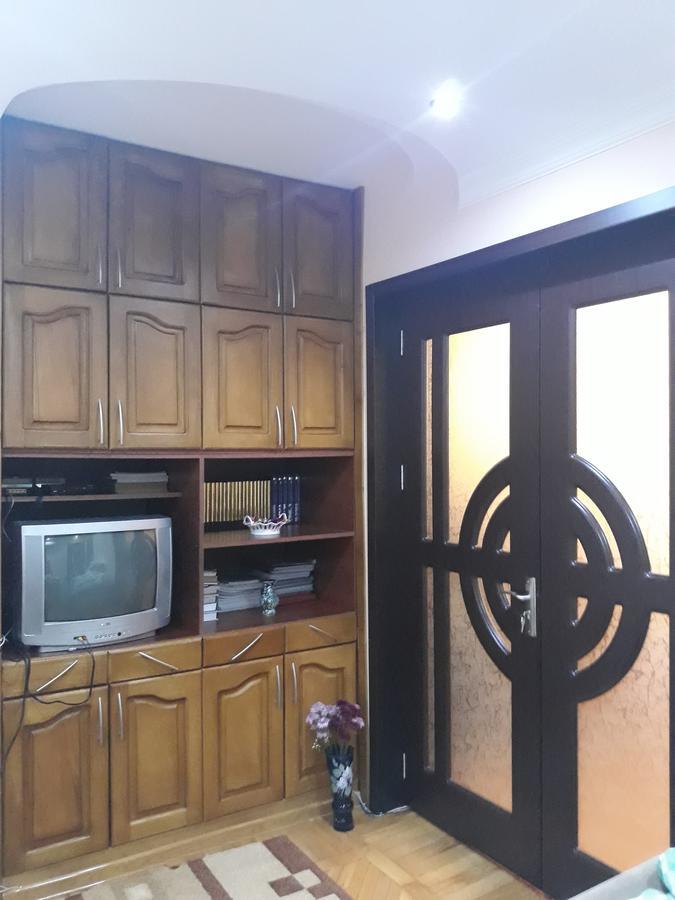 巴统Madona'S House公寓 外观 照片