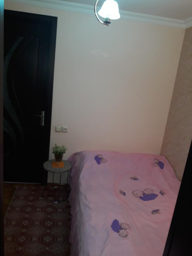 巴统Madona'S House公寓 外观 照片